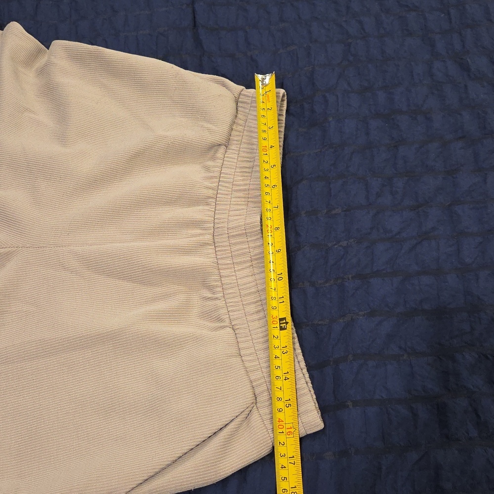Danskin Light Beige Wide-Leg Capris Size L! - Picture 7 of 12